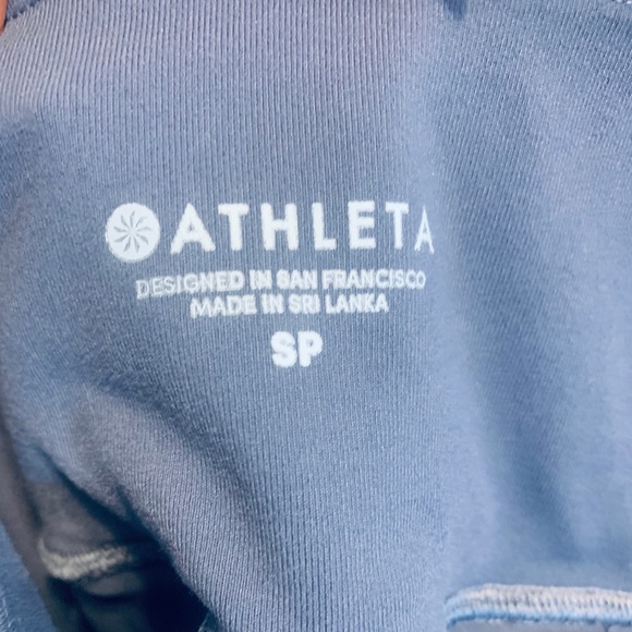Athleta SP Meditation 2 in 1 Capri - Picture 2 of 7
